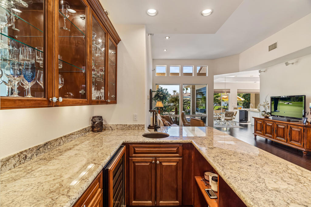 MLS #219123833DA image #19