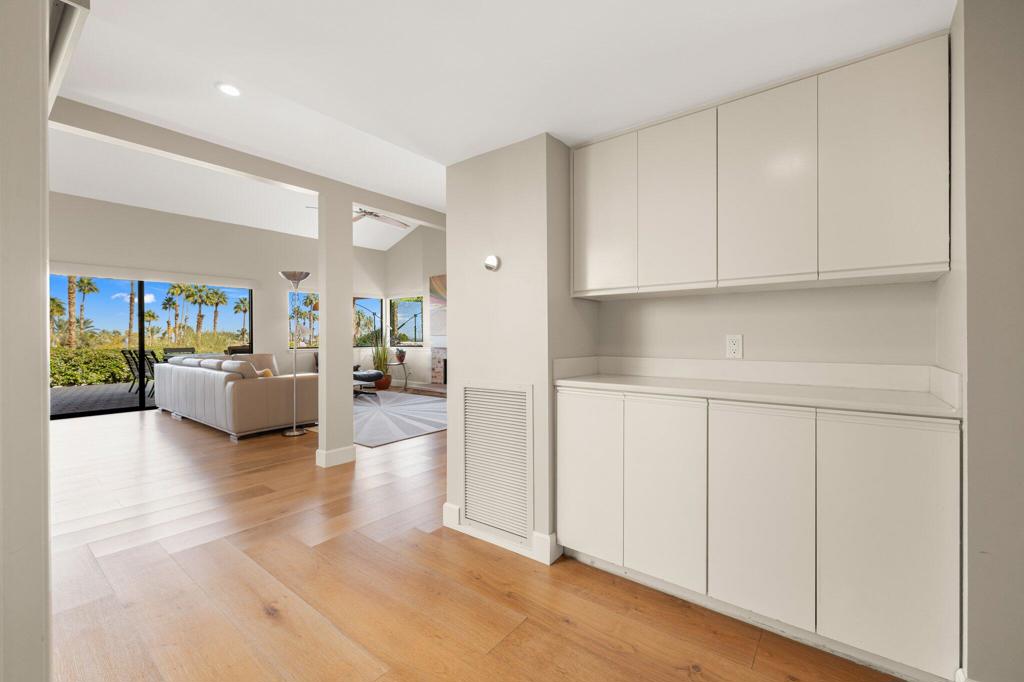 MLS #219124029DA image #10