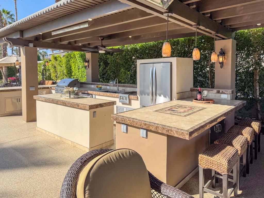 MLS #219124043DA image #1