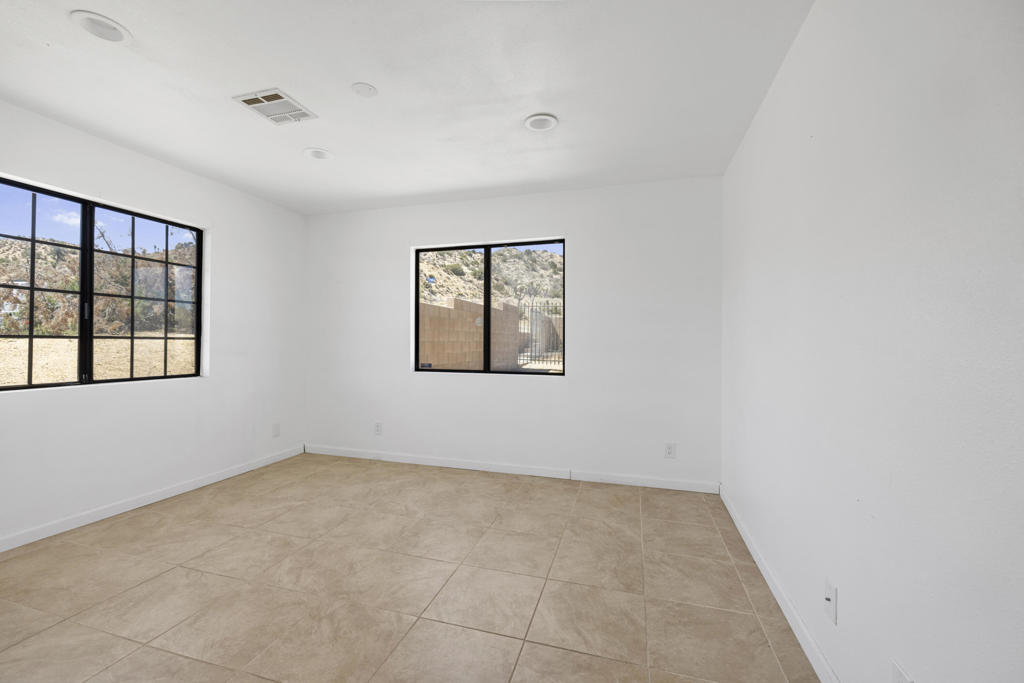 MLS #219124051PS image #23