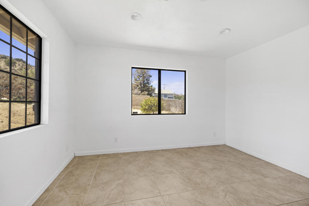 MLS #219124051PS image #26