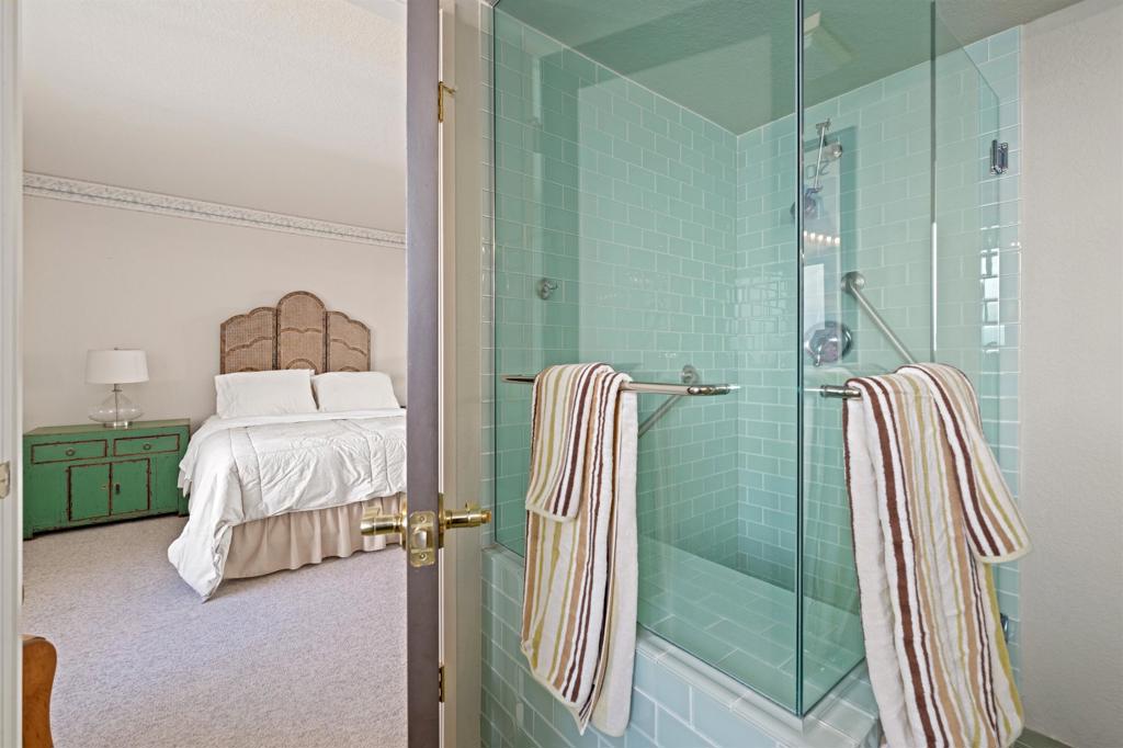 MLS #219124102DA image #18