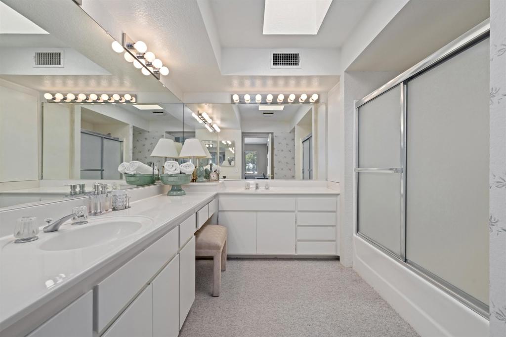 MLS #219124102DA image #19