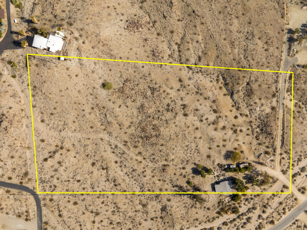 MLS #219124421DA image #2