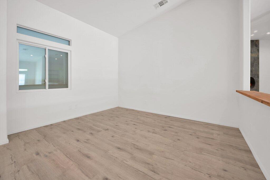 MLS #219124447DA image #17