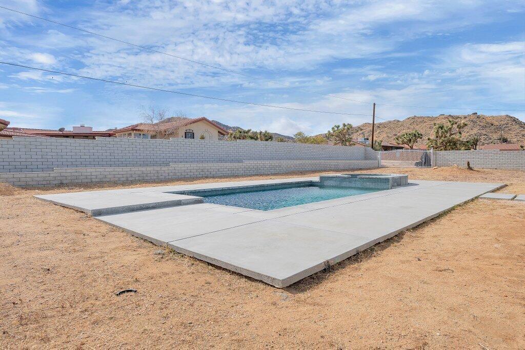 MLS #219124447DA image #9