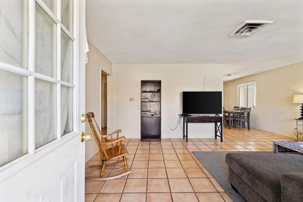 MLS #219124608DA image #1