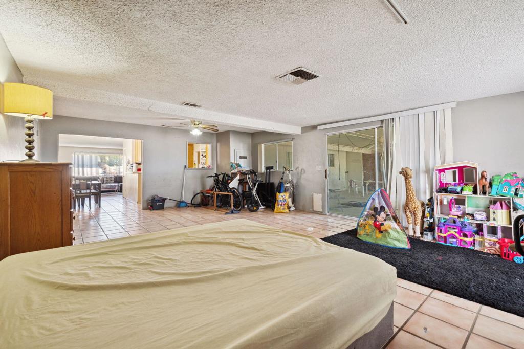 MLS #219124608DA image #12