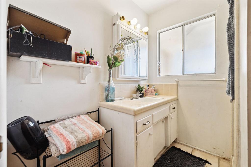 MLS #219124608DA image #15