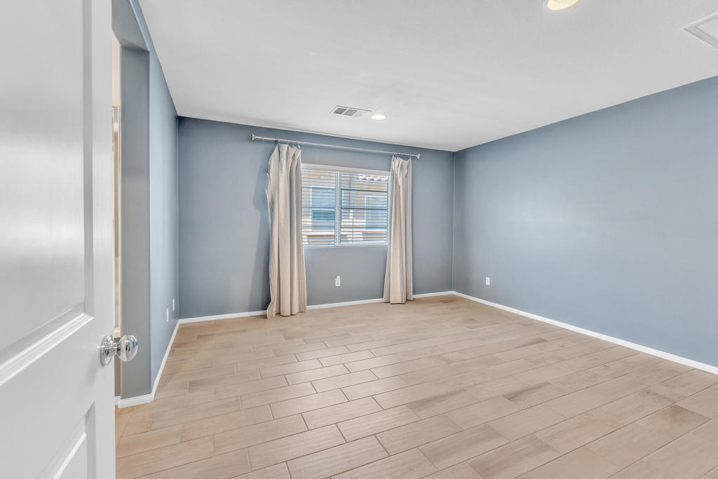 MLS #219124709DA image #18