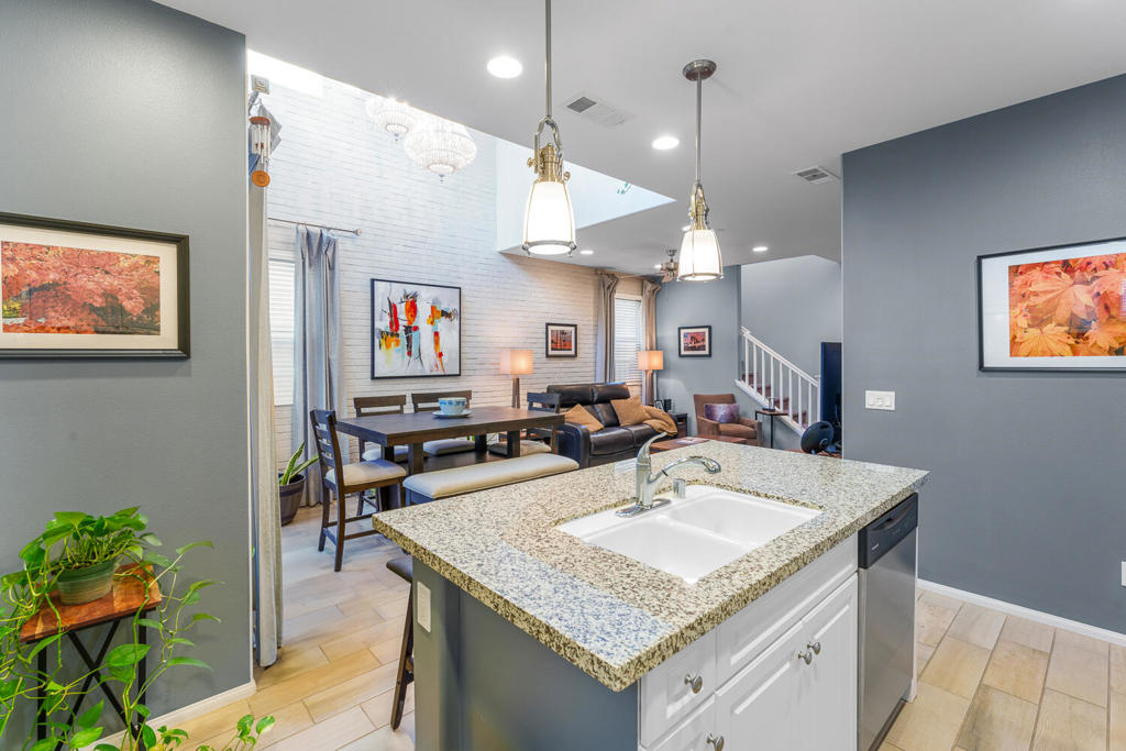 MLS #219124709DA image #4