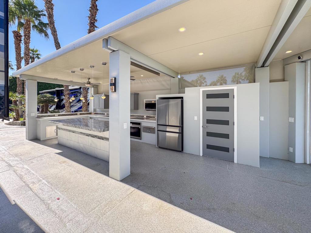 MLS #219125317DA image #9