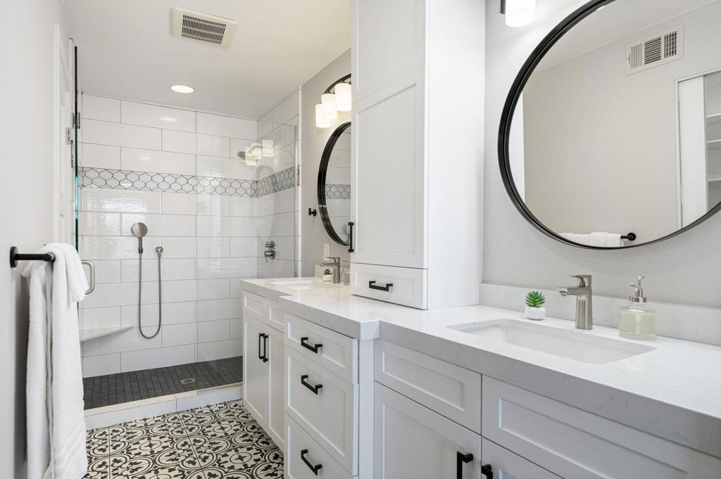 MLS #219125401DA image #22