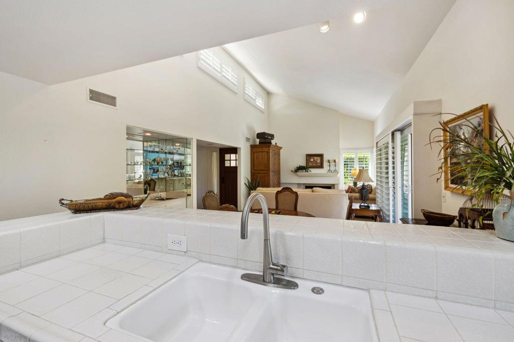 MLS #219125551DA image #15