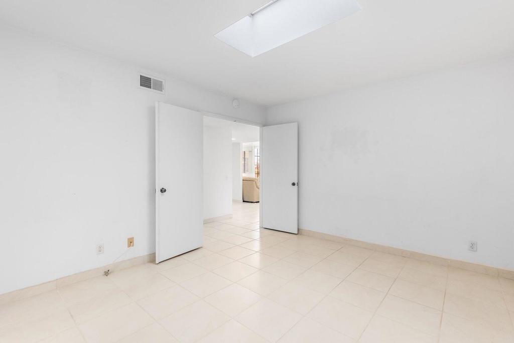 MLS #219125673DA image #32