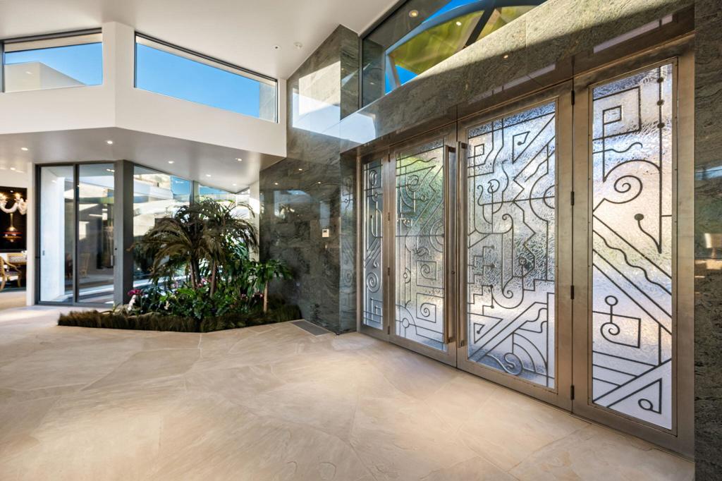 MLS #219126482DA image #9