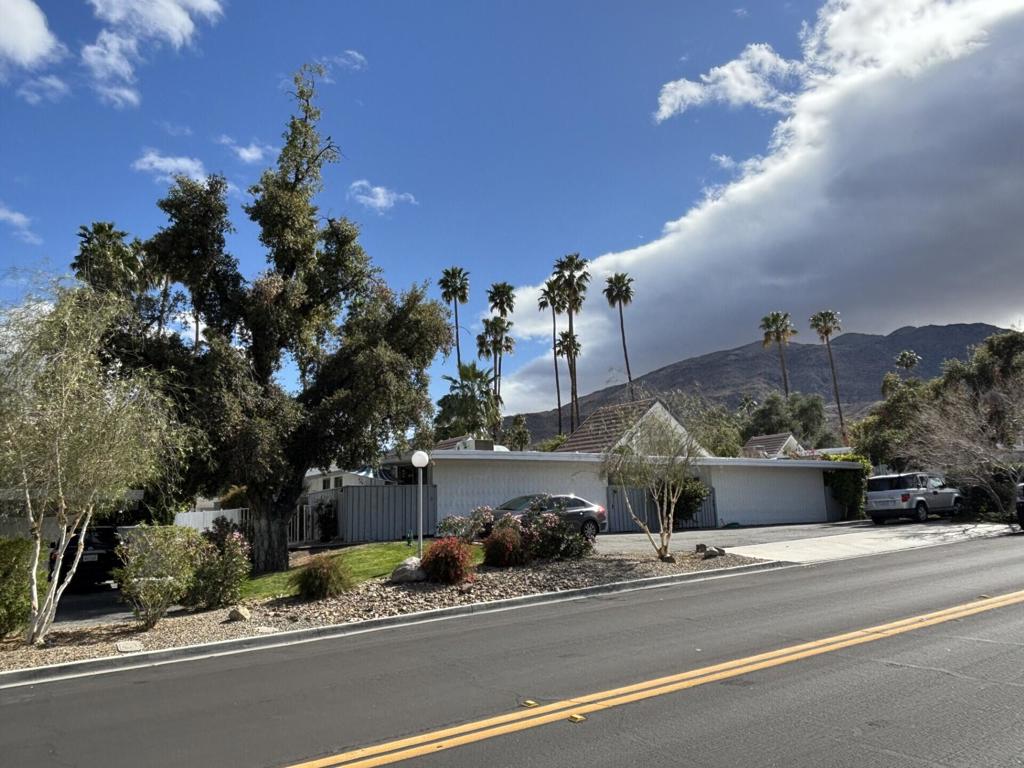 MLS #219126549PS image #3