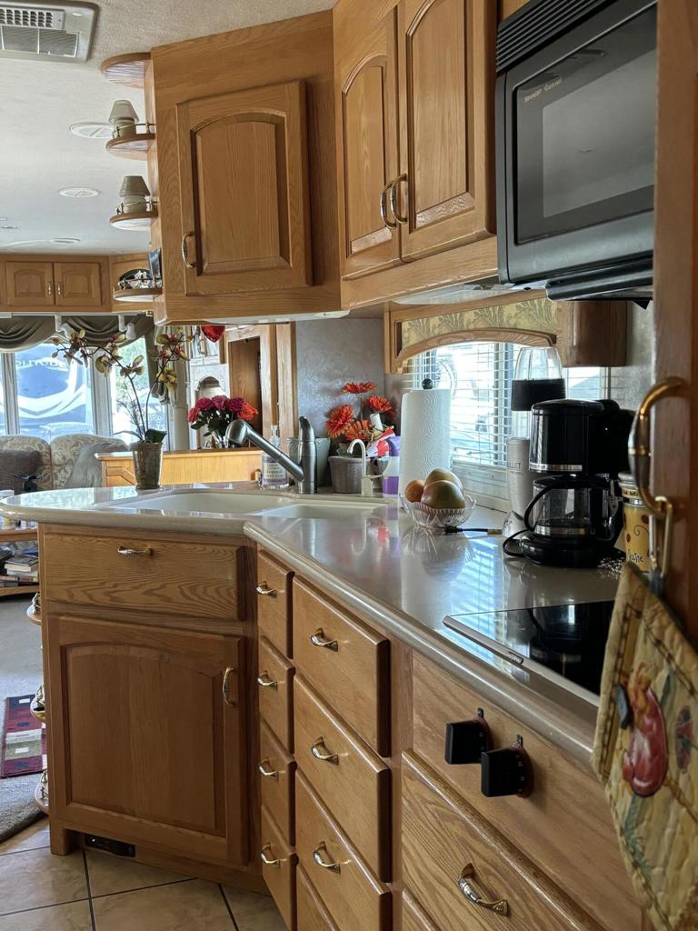 MLS #219126570DA image #10