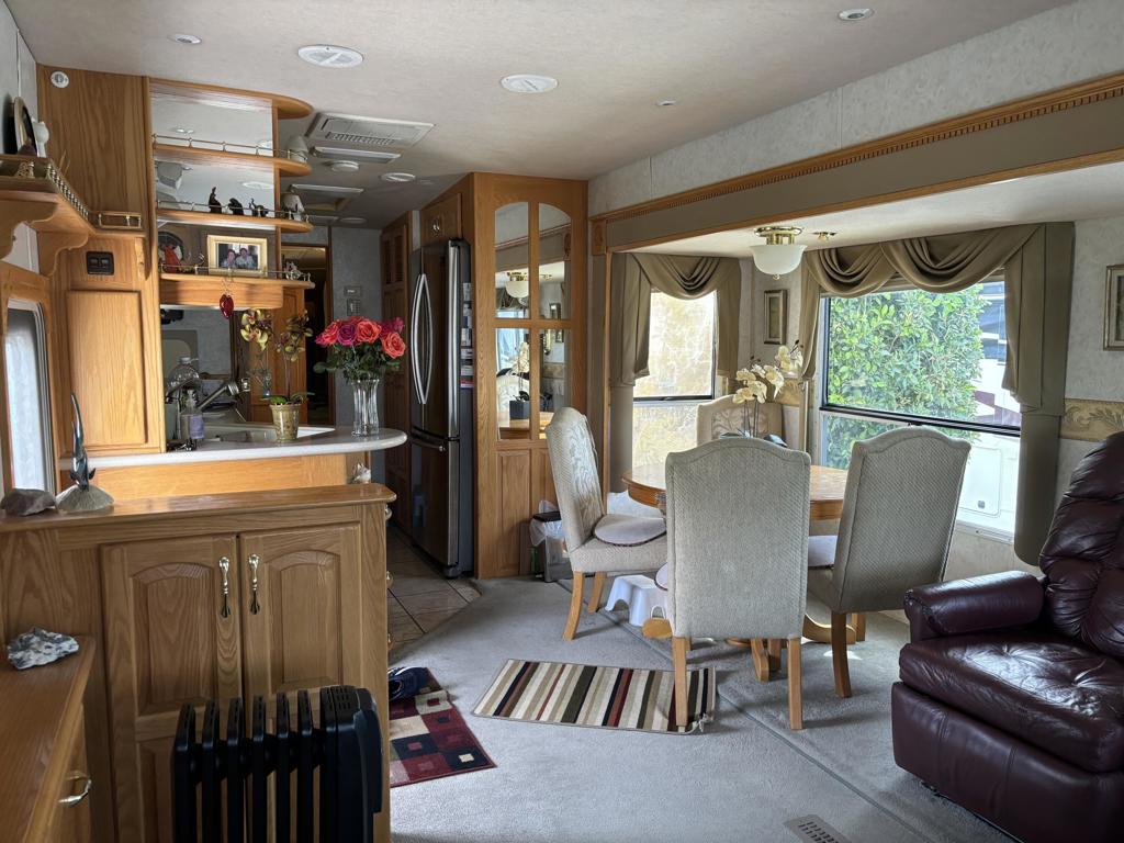 MLS #219126570DA image #6