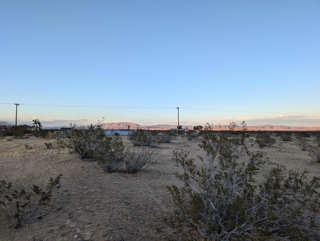 MLS #219126845DA image #3