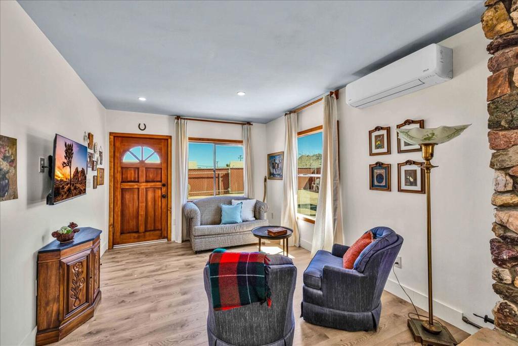 MLS #219126936DA image #6