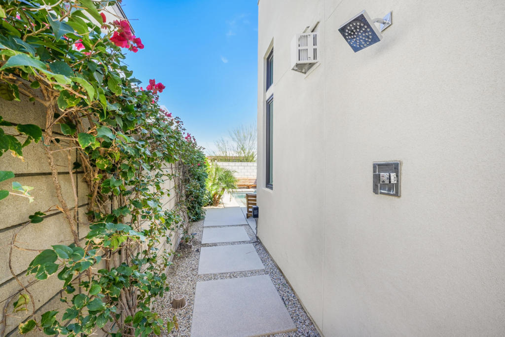 MLS #219127129DA image #33