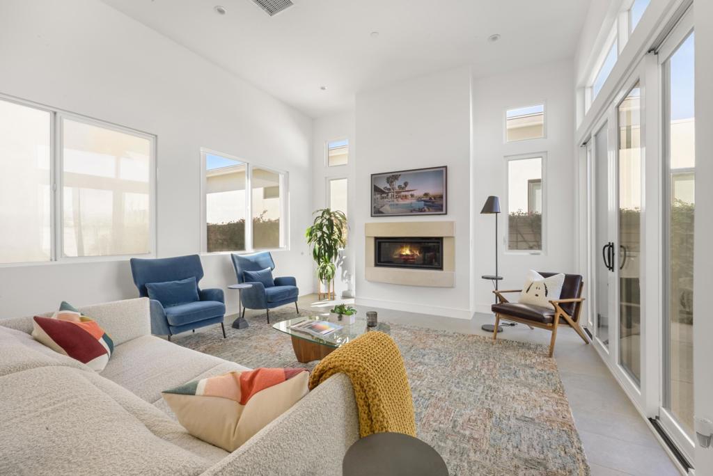 MLS #219127129DA image #4