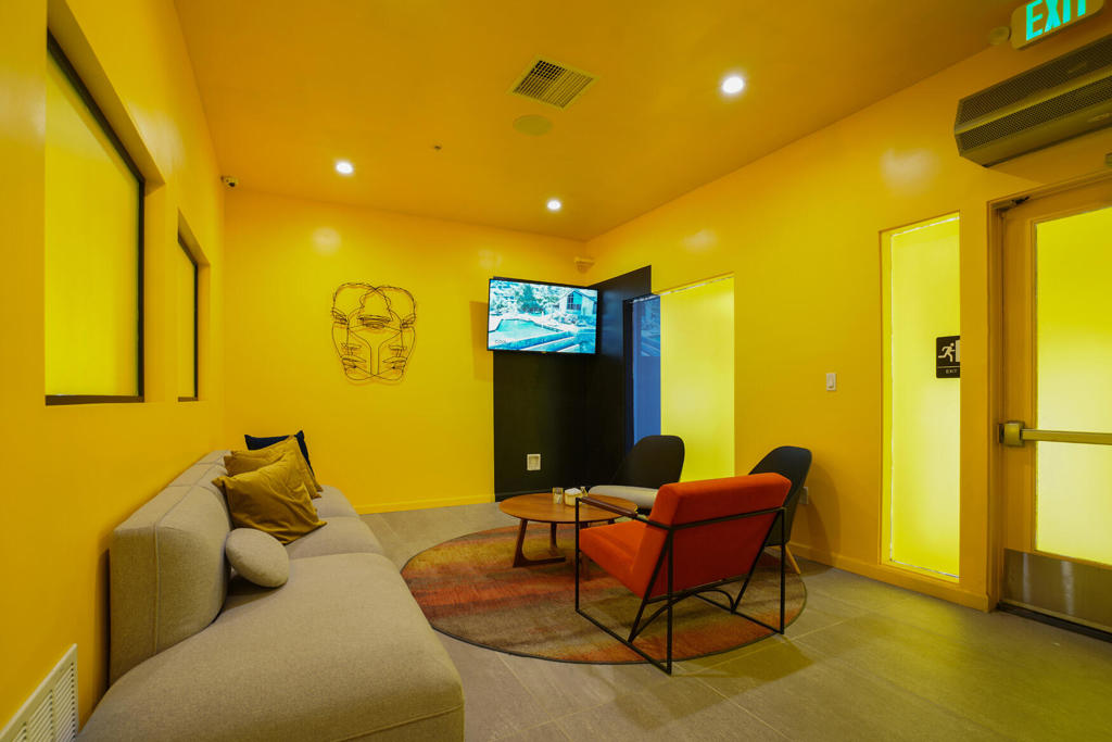 MLS #219127173PS image #37