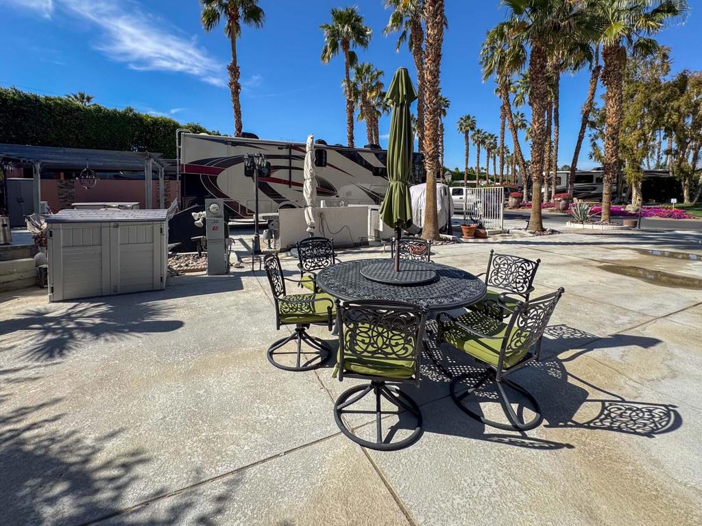 MLS #219127218DA image #13