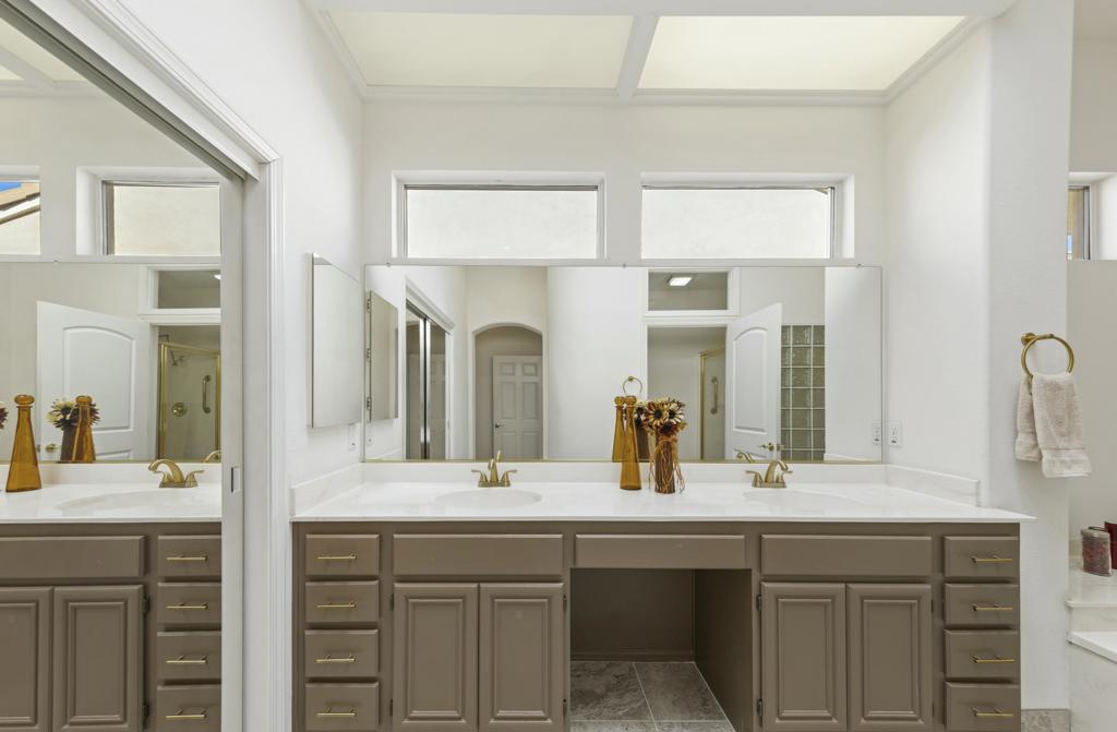 MLS #219127286DA image #18