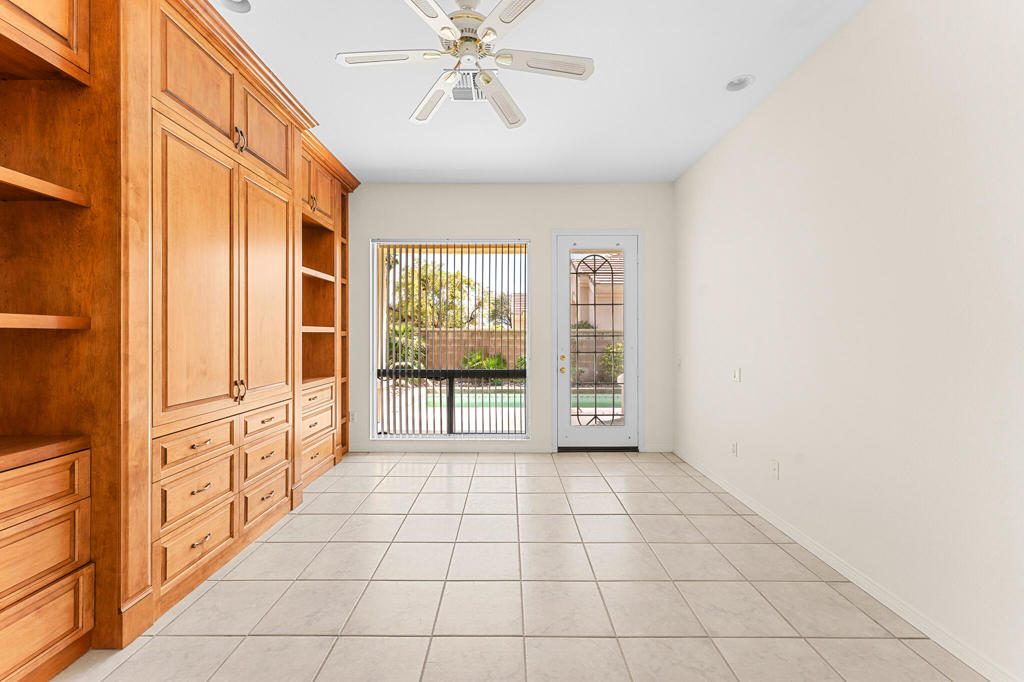 MLS #219127608DA image #11