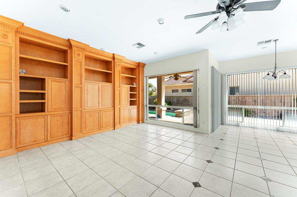 MLS #219127608DA image #24