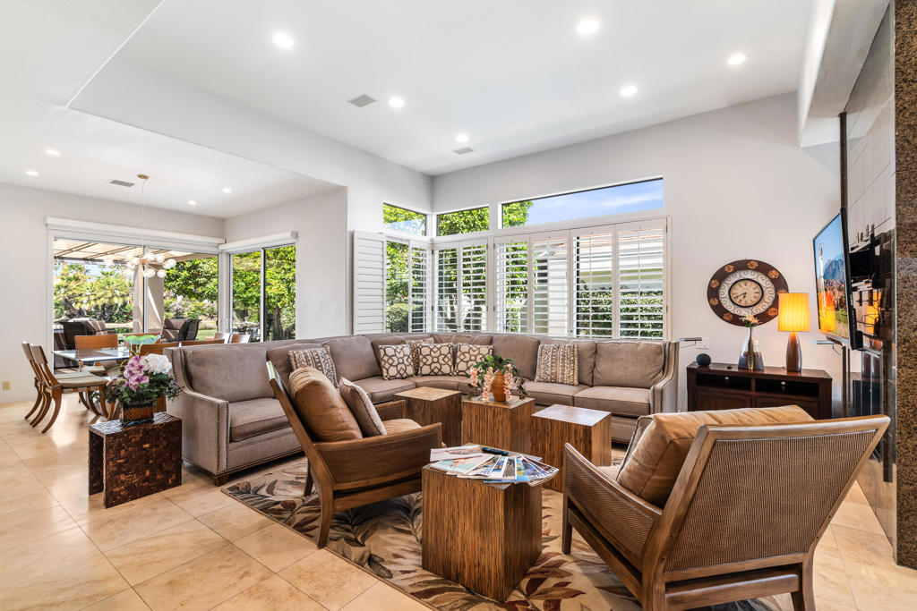 MLS #219127681DA image #15