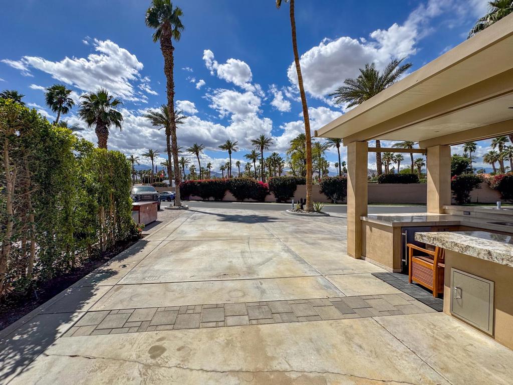 MLS #219127723DA image #9