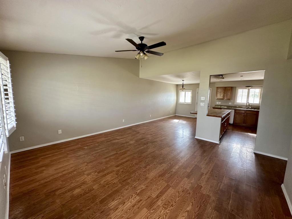 MLS #219127742DA image #2