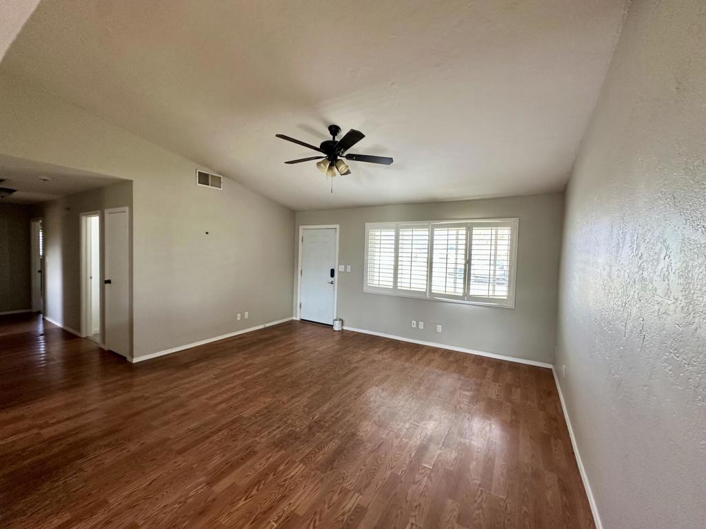 MLS #219127742DA image #5