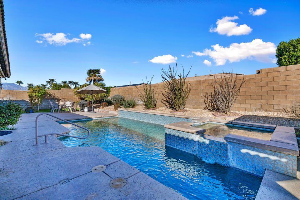 MLS #219127831DA image #1