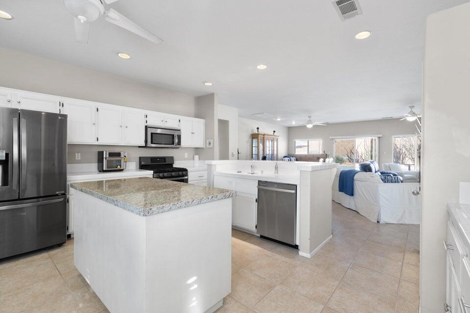 MLS #219127831DA image #5