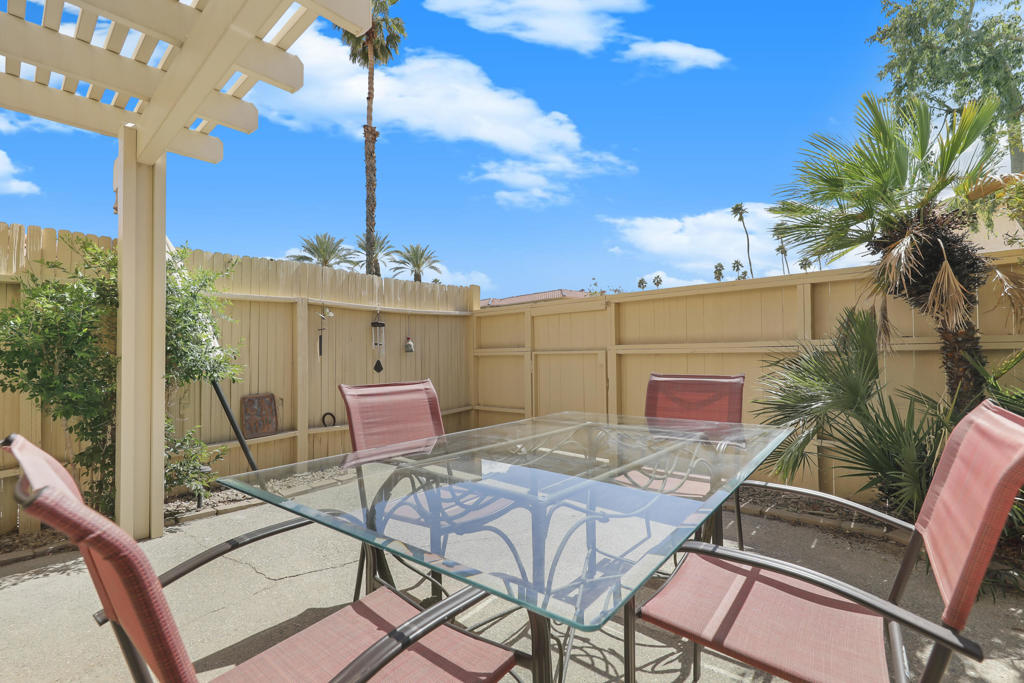 MLS #219127868DA image #15