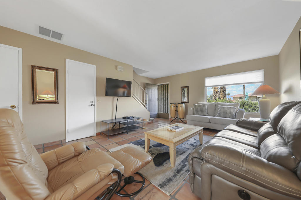 MLS #219127868DA image #5