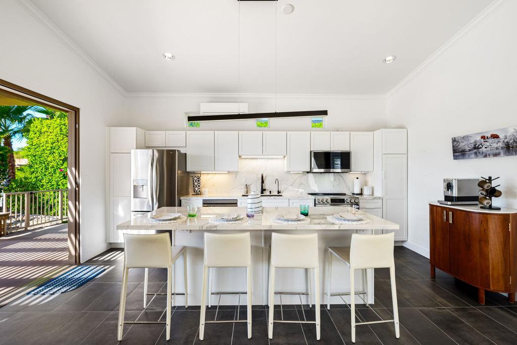 MLS #219127934DA image #2