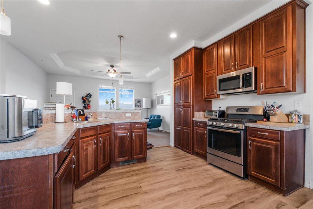 MLS #219127969DA image #2