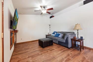 MLS #219128006DA image #16