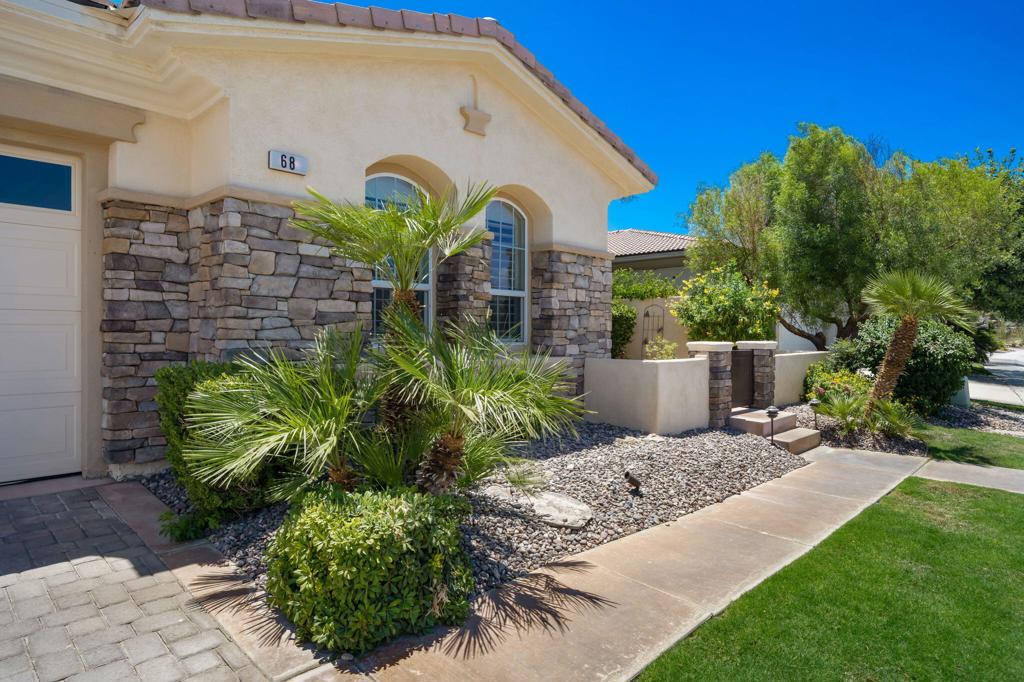 MLS #219128190DA image #8