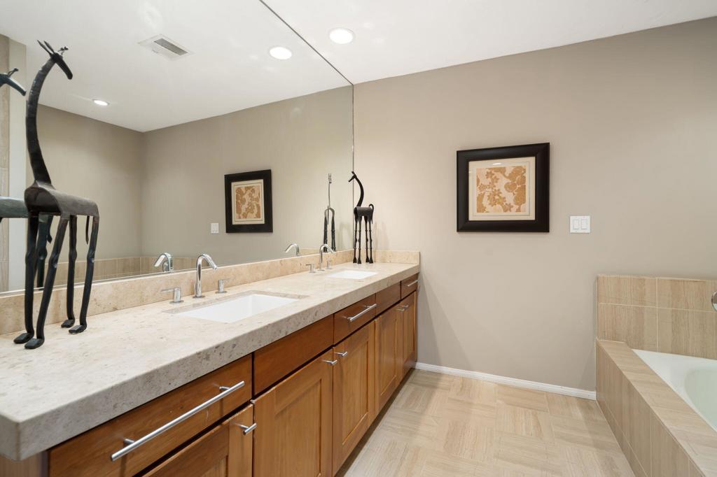 MLS #219128194DA image #19