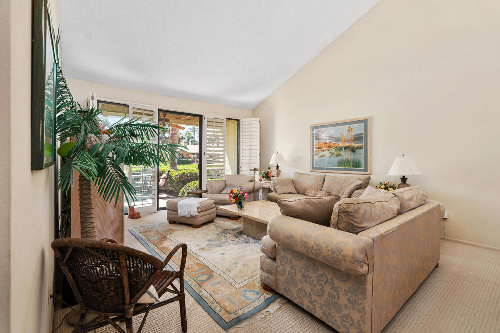 MLS #219128212DA image #11