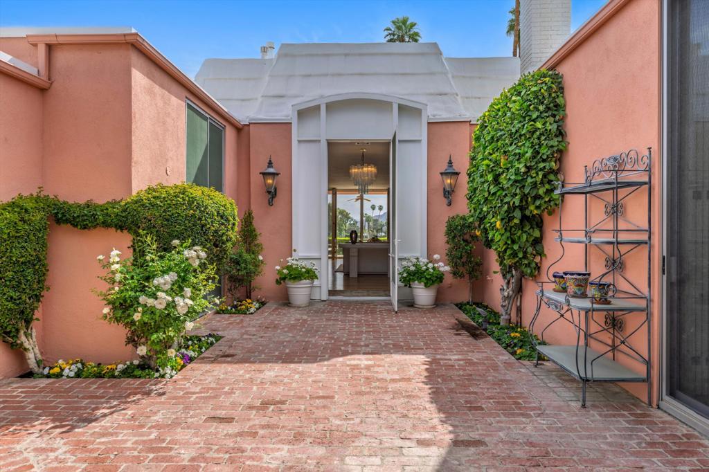 MLS #219128401DA image #3