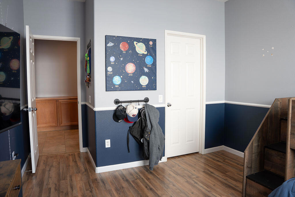 MLS #219128611DA image #17