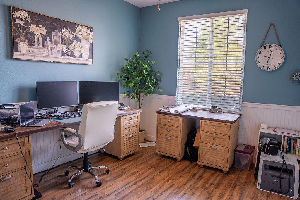 MLS #219128611DA image #18