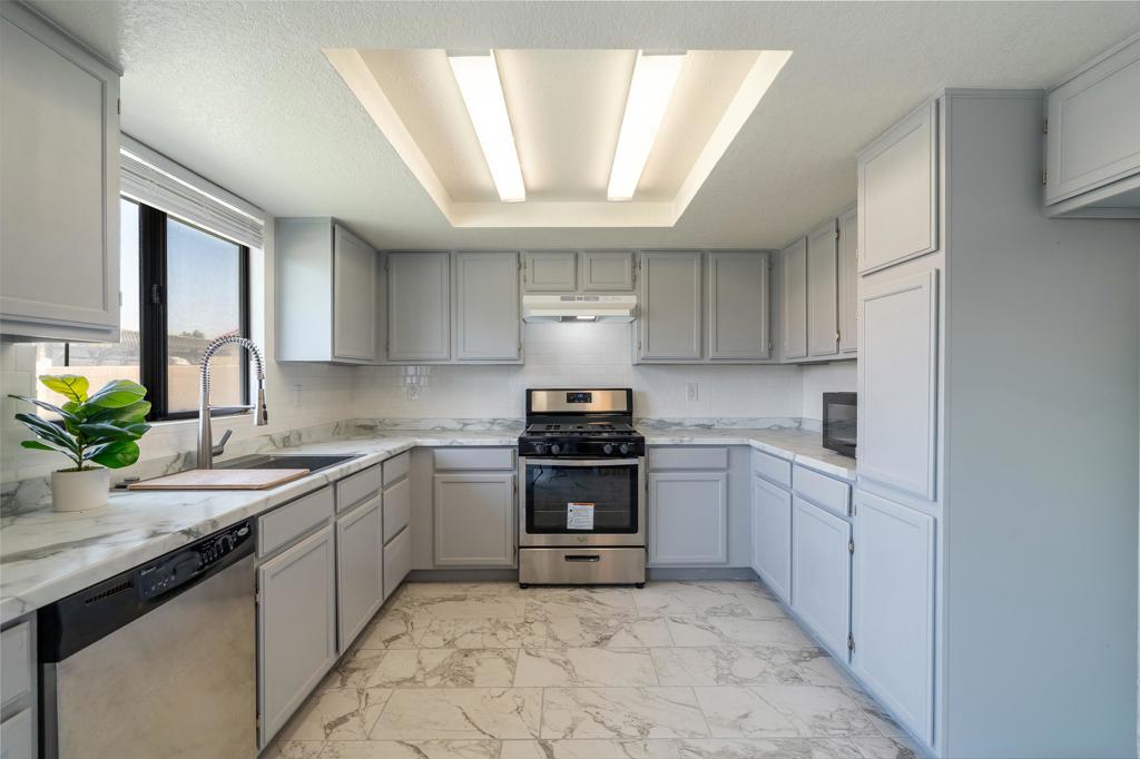 MLS #219128681DA image #11